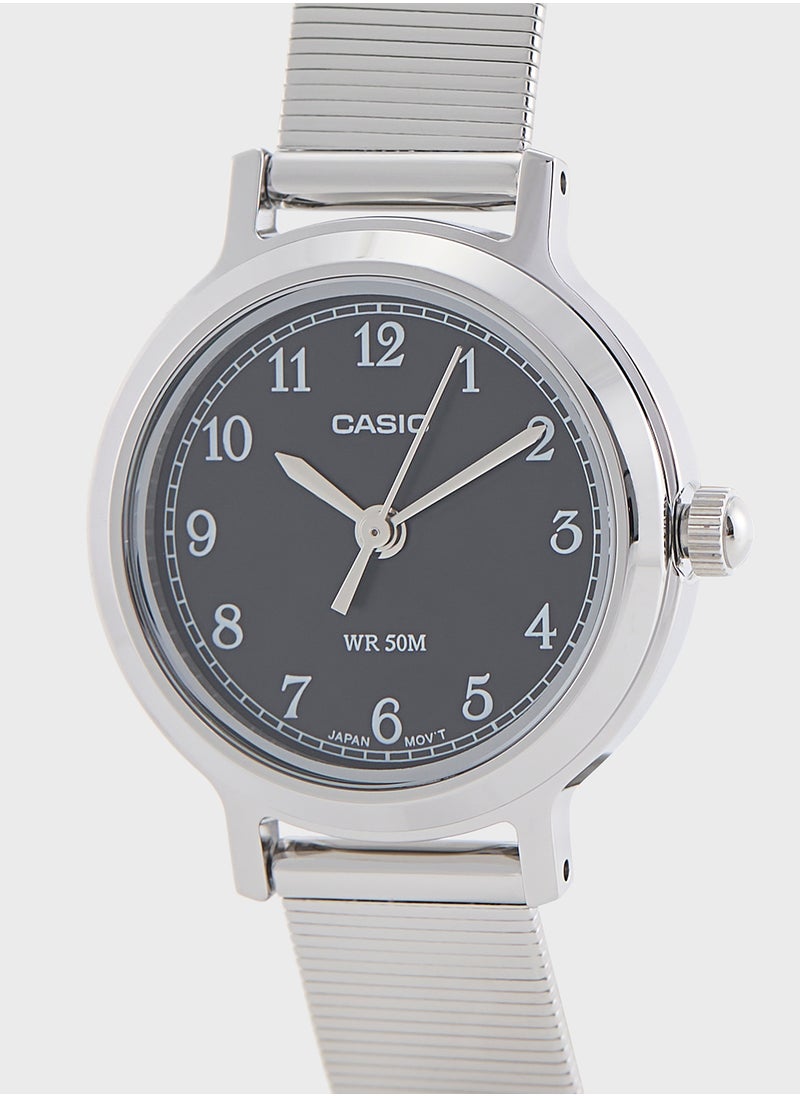 Ltp-B170D Analog Watch
