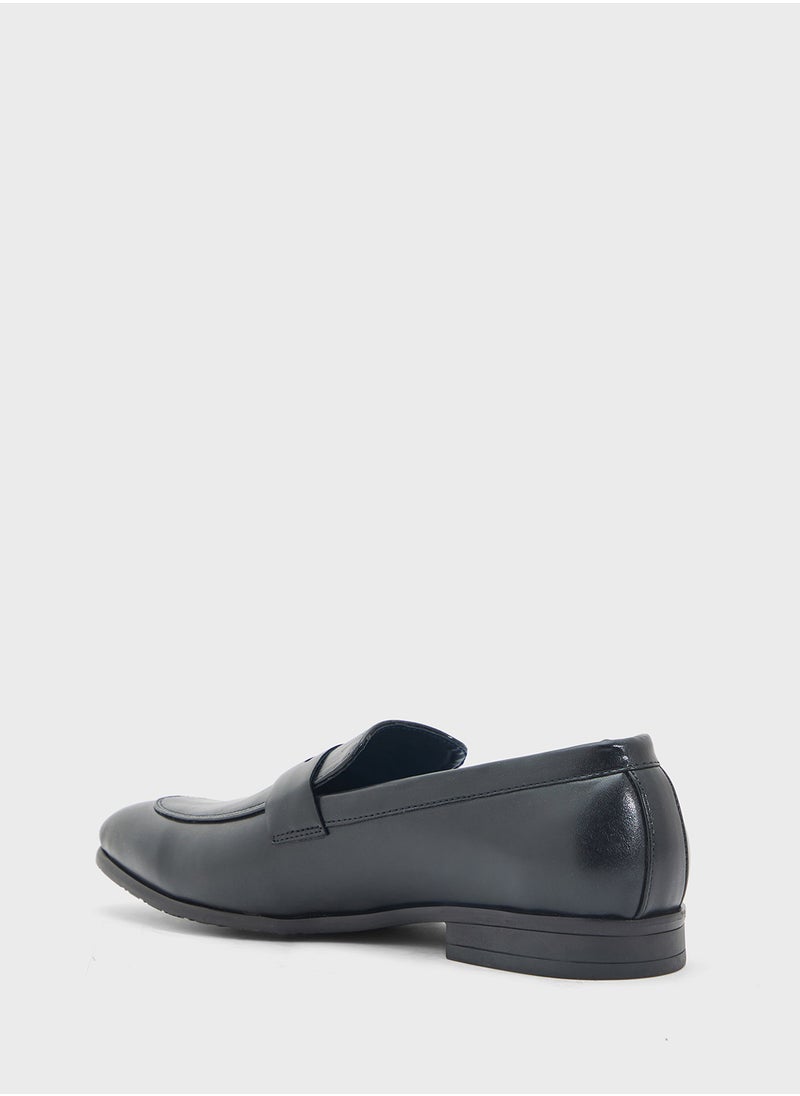 Texture Detail Classic Formal Slip Ons