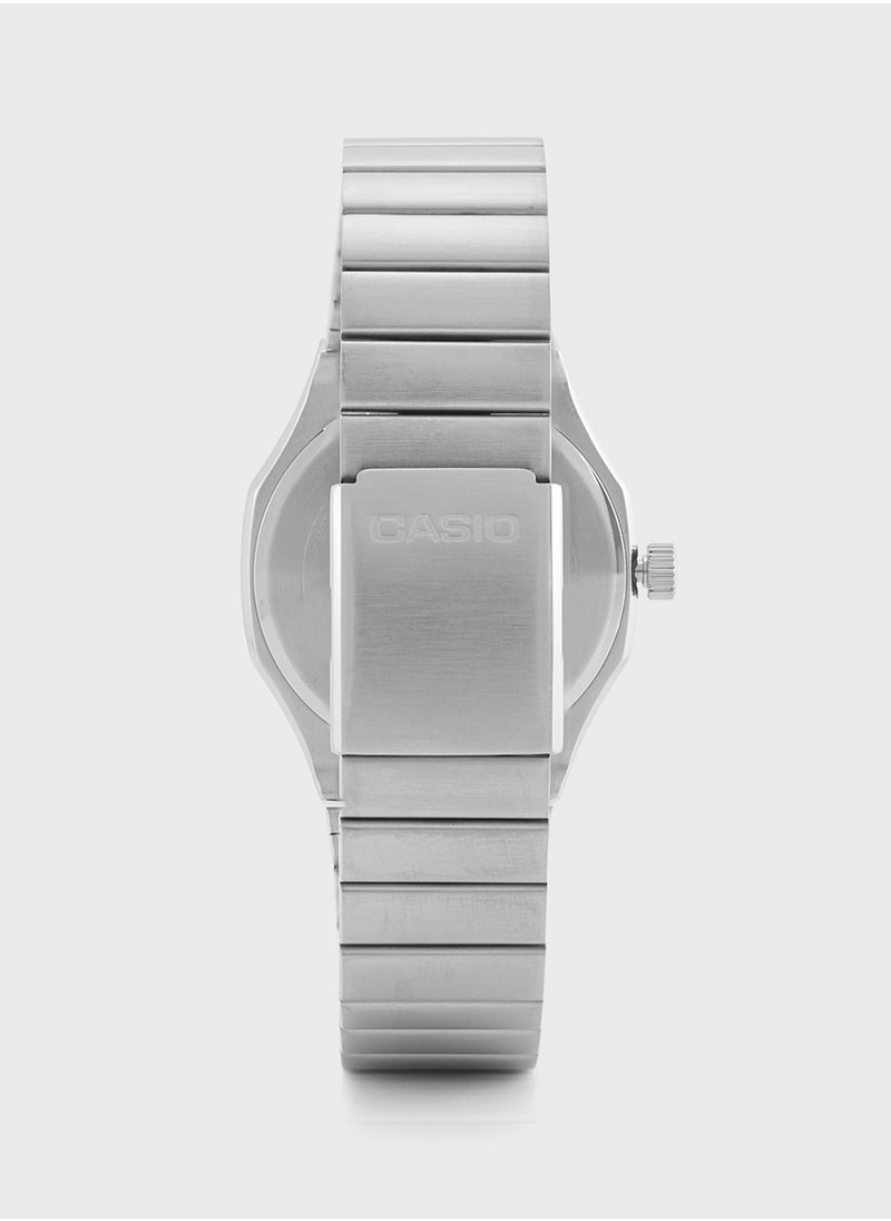 Mtp-E735D Analog Watch