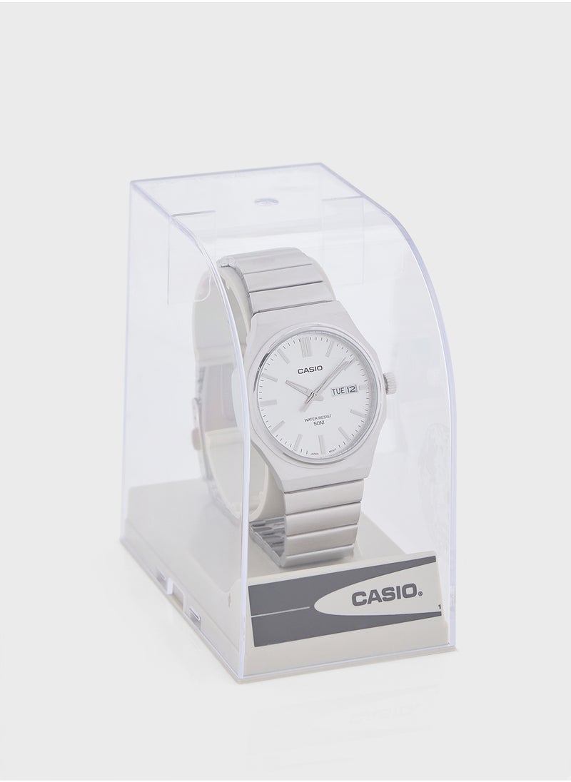Mtp-E735D Analog Watch