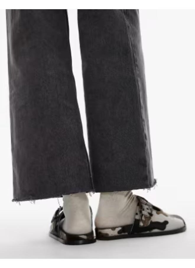 Annie Leather Buckle Clog Sandals