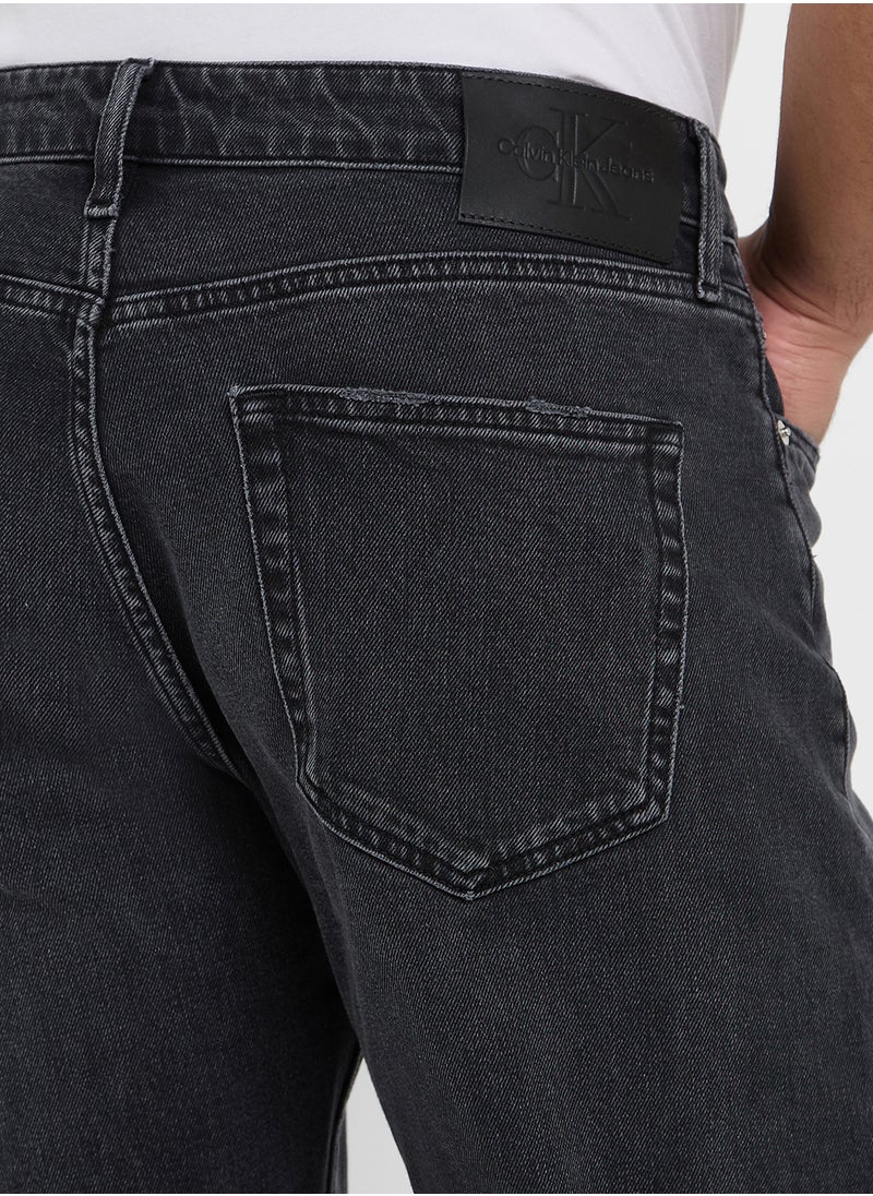 Straight Jeans