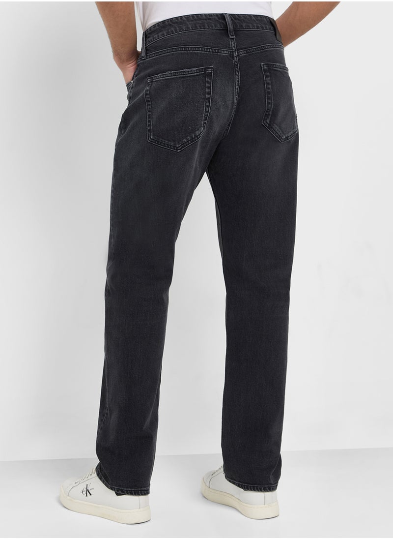 Straight Jeans