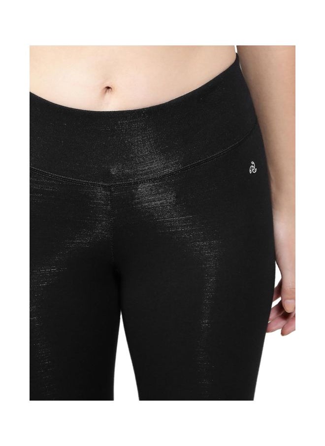 1391 Women Super Combed Cotton Elastane Stretch Slim Fit Capri with Ultra soft Waistband