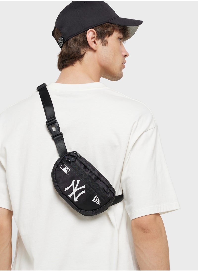 New York Yankees Mlb Waist Bag