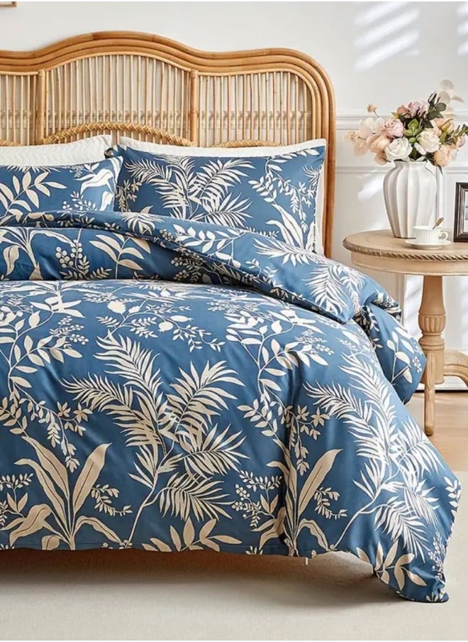 Queen size 6-piece blue with beige leaf style duvet cover set.