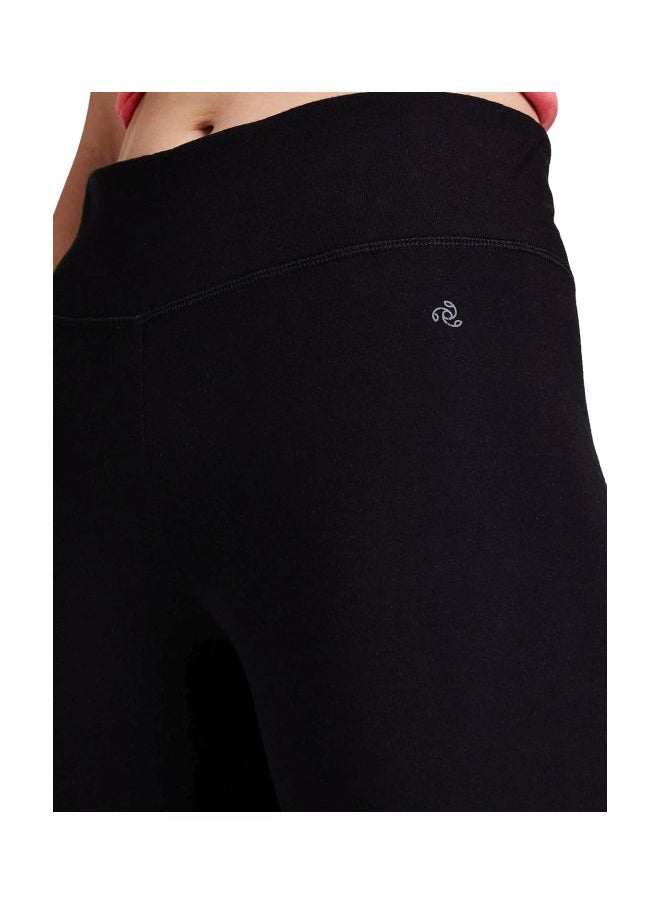 1391 Women Super Combed Cotton Elastane Stretch Slim Fit Capri with Ultra soft Waistband