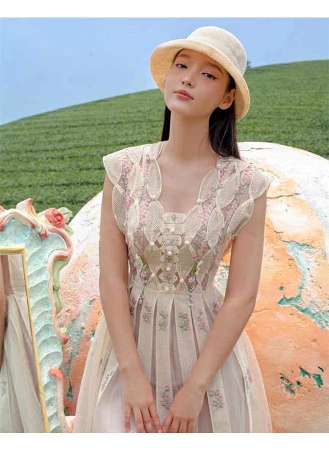 Niche Floral Embroidered Sleeveless V-Neck Dress - Sweet Luxury Women's Wear