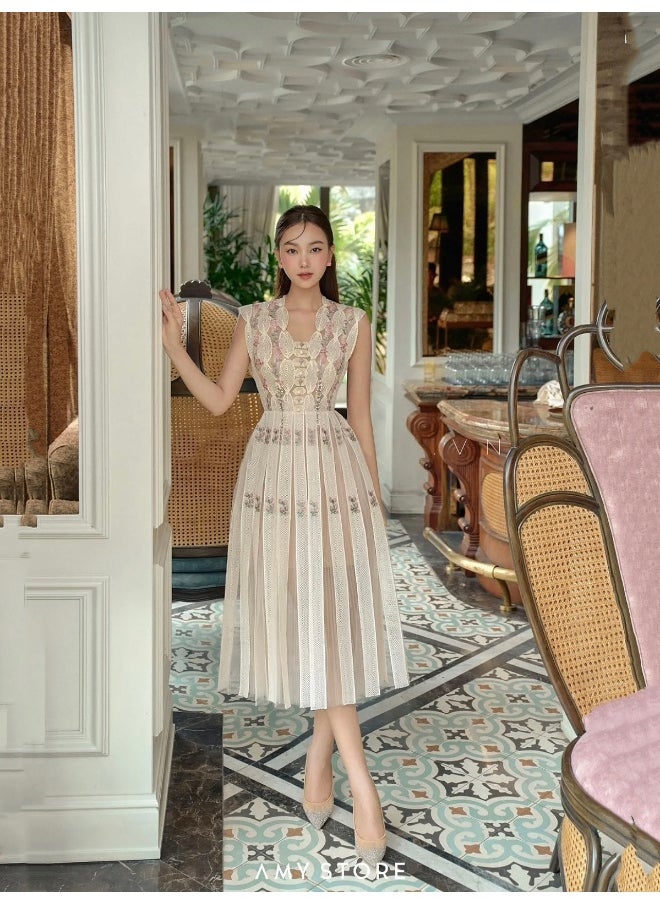 Niche Floral Embroidered Sleeveless V-Neck Dress - Sweet Luxury Women's Wear