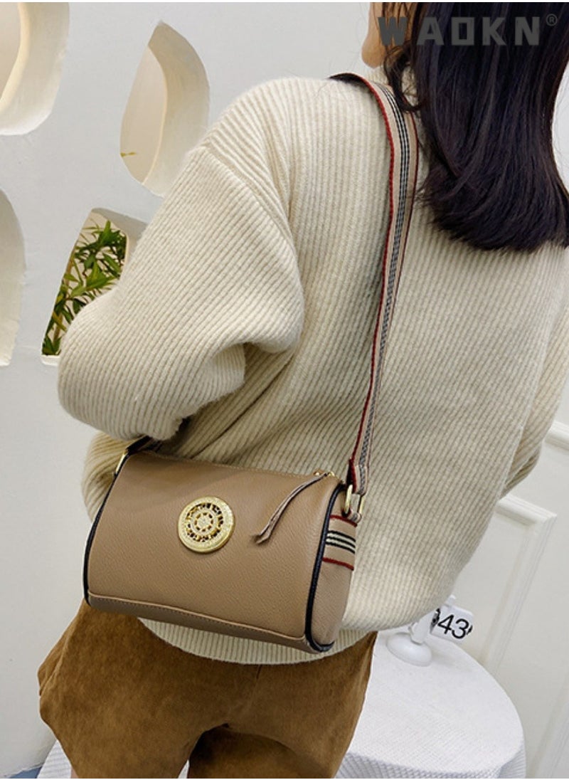Women's Genuine Leather New Simple and Fashionable Wide Shoulder Strap Single Shoulder Bag ,Ladies Top Layer Cowhide Crossbody Bag Sling Bag Side Bag for shopping,work,dating,travel