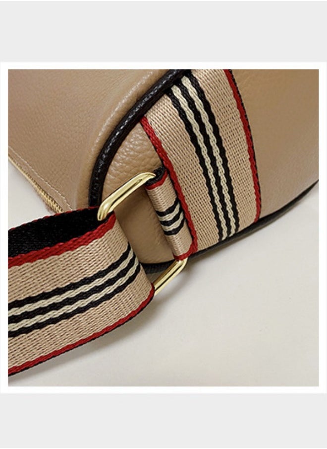 Women's Genuine Leather New Simple and Fashionable Wide Shoulder Strap Single Shoulder Bag ,Ladies Top Layer Cowhide Crossbody Bag Sling Bag Side Bag for shopping,work,dating,travel