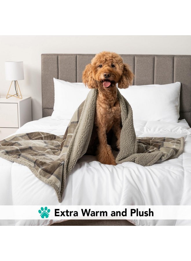 PetAmi Dog Blanket for Medium Large Dogs, Pet Bed Blanket Cat Puppy Kitten, Fleece Furniture Couch Cover Protector Sofa Car, Soft Sherpa Dog Throw Plush Reversible Washable, 40x60 Plaid Taupe