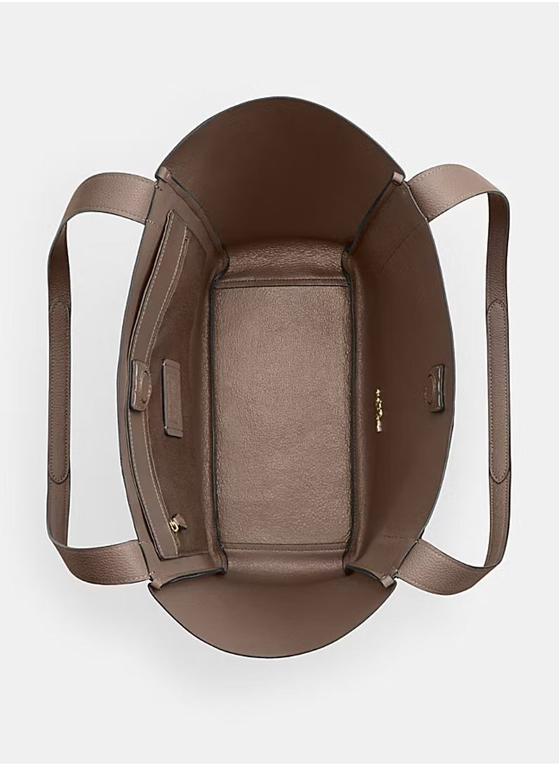 Hadley Tote Bag In Signature Canvas