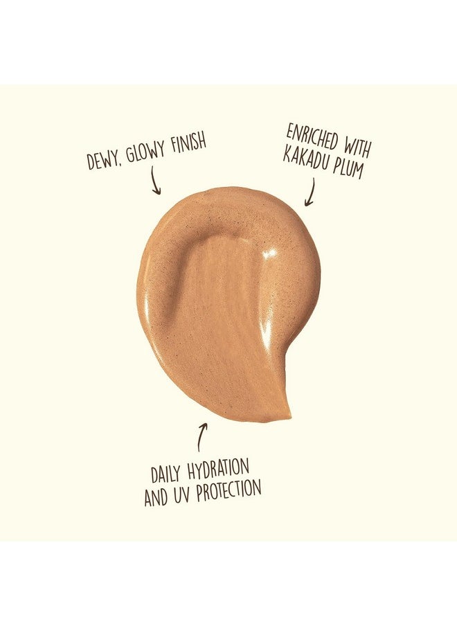 Sun Bum Daily SPF 30 Glow Sunscreen Face Lotion | Moisturizing Facial Sunblock | Tinted, Dewy Finish| Hawaii 104 Act Compliant (Octinoxate & Oxybenzone Free) | Travel Friendly | 1.7 oz