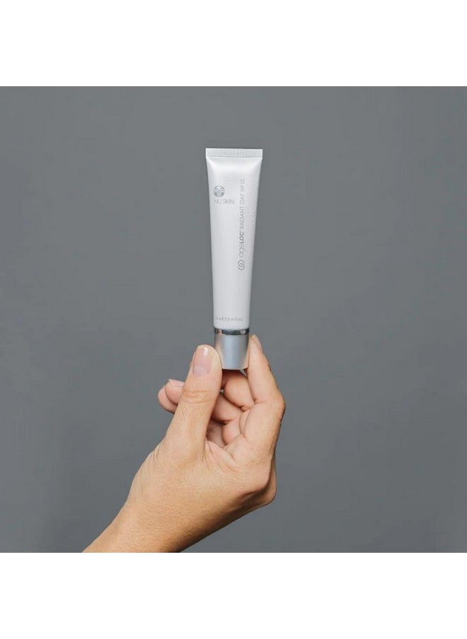 Nu Skin ageLOC Radiant Day SPF 22 | Broad-Spectrum UV Protection | Lightweight, Non-Greasy Daily Sunscreen | Supports Skin Hydration & Defense | Daily Skin Care | 30-Day Supply