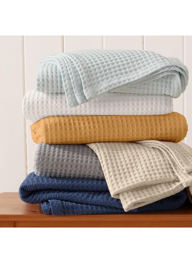 100% Cotton Waffle Weave Light Blue Bed Blanket. Super Soft, All Season Textured Blanket. Full Queen Blanket for Bed or Couch
