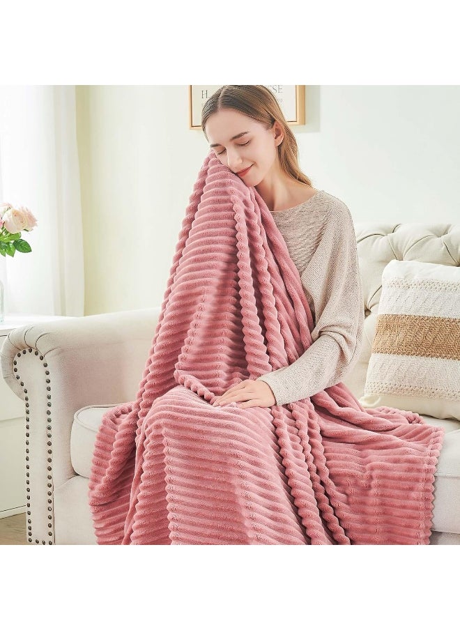 BEDELITE Fleece Throw Blanket for Couch – 3D Ribbed Jacquard Soft and Warm Decorative Blanket – Cozy, Fuzzy, Fluffy, Plush Lightweight Pink Throw Blankets for Bed, Sofa, 50x60 inches
