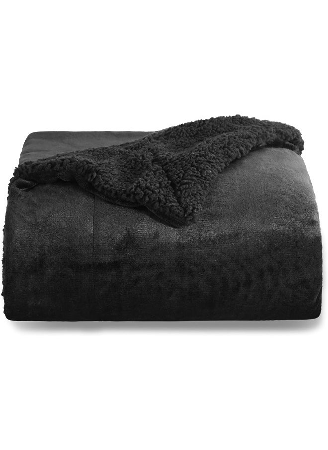 Bedsure Sherpa Fleece Throw Blanket for Couch - Thick and Warm Blanket for Winter, Soft and Fuzzy Throw Blanket for Sofa, Fall Throw Blanket, Black, 50x60 Inches