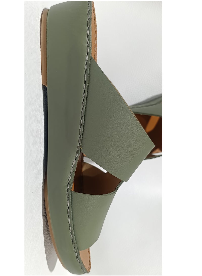 Men's Premium Arabic Leather Sandals – Traditional Handmade Slip-On Slippers