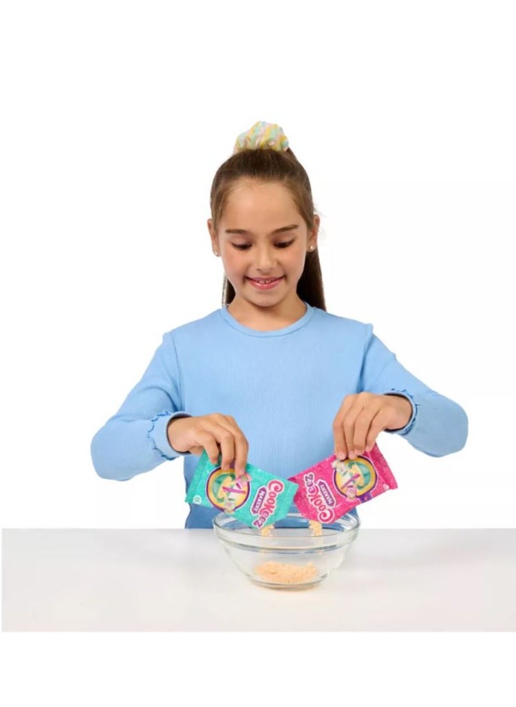 Cookeez Makery Party Treatz Oven - Styles May Vary