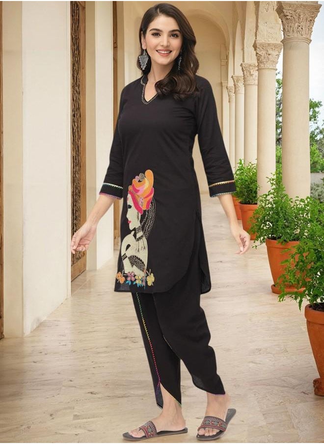 Elastic Women Black Cotton Kurta Set with Embroidered pattern Tunic and Palazzo features a Round neckline and Three-Fourth Sleeve secured with Elastic closure and styled in Straight Fit ideal for Festive moments — a must-have for your statement wardrobe.