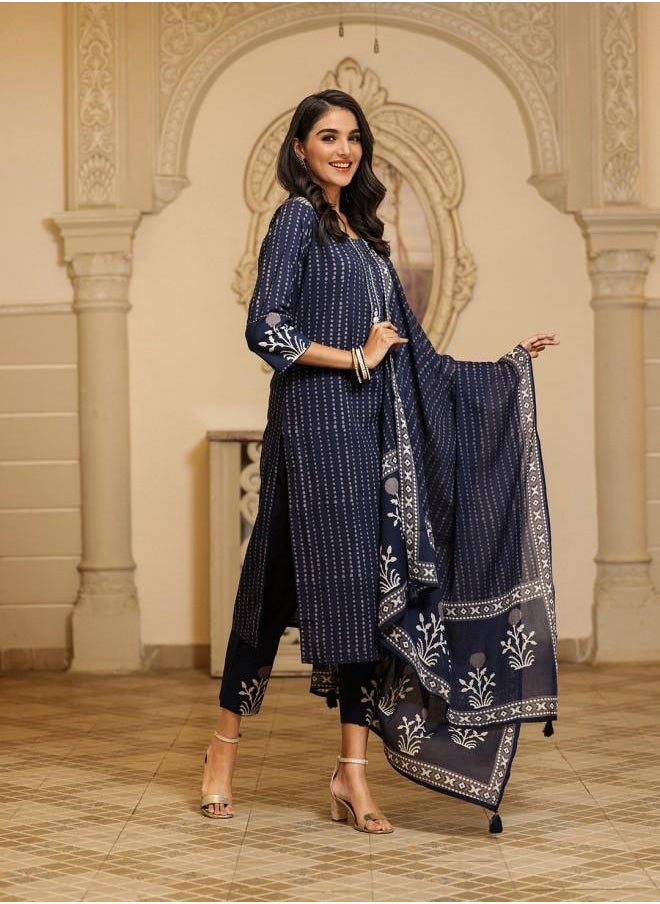 Elastic Women Navy Cotton Kurta Set with Embroidered pattern Tunic and Palazzo features a Round neckline and Three-Fourth Sleeve secured with Elastic closure and styled in Straight Fit ideal for Festive moments — exude elegance in every glance.