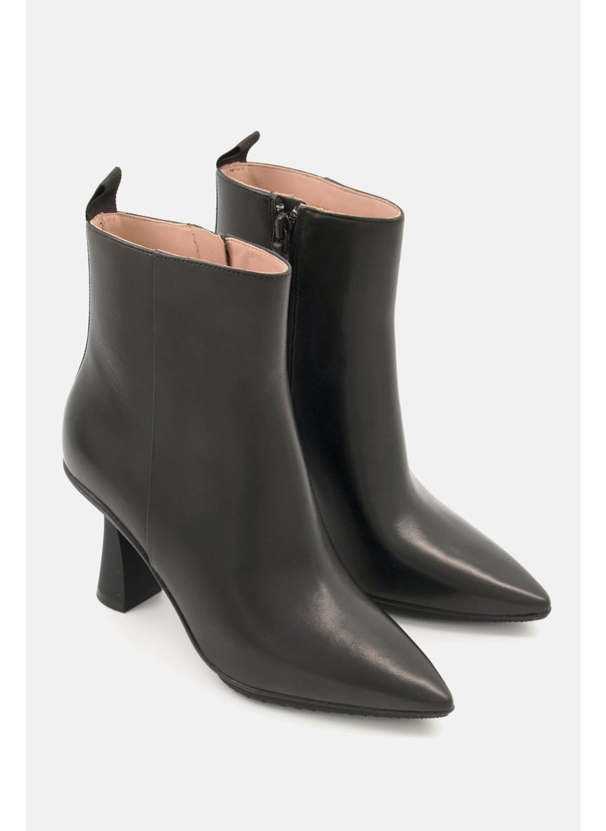 Women GA York Zip Up Ankle Boots, Black