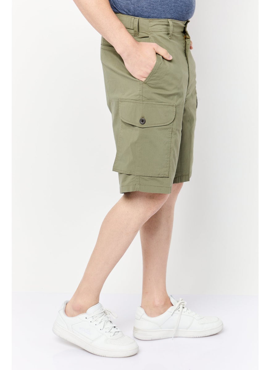 Men Relaxed Fit Plain Cargo Shorts, Light Olive