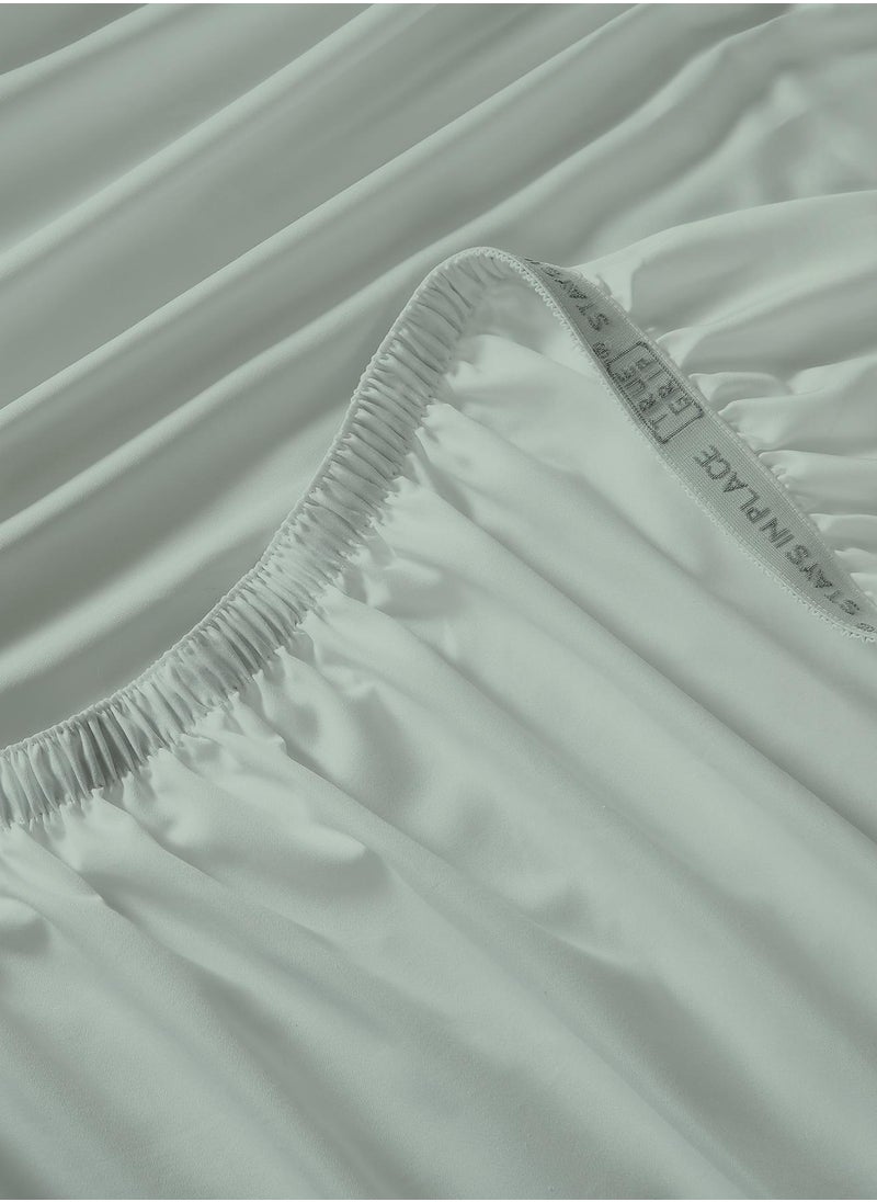 Solid 1 Fitted Sheet Super King Cotton:Polyester Soft Green 205x200cm