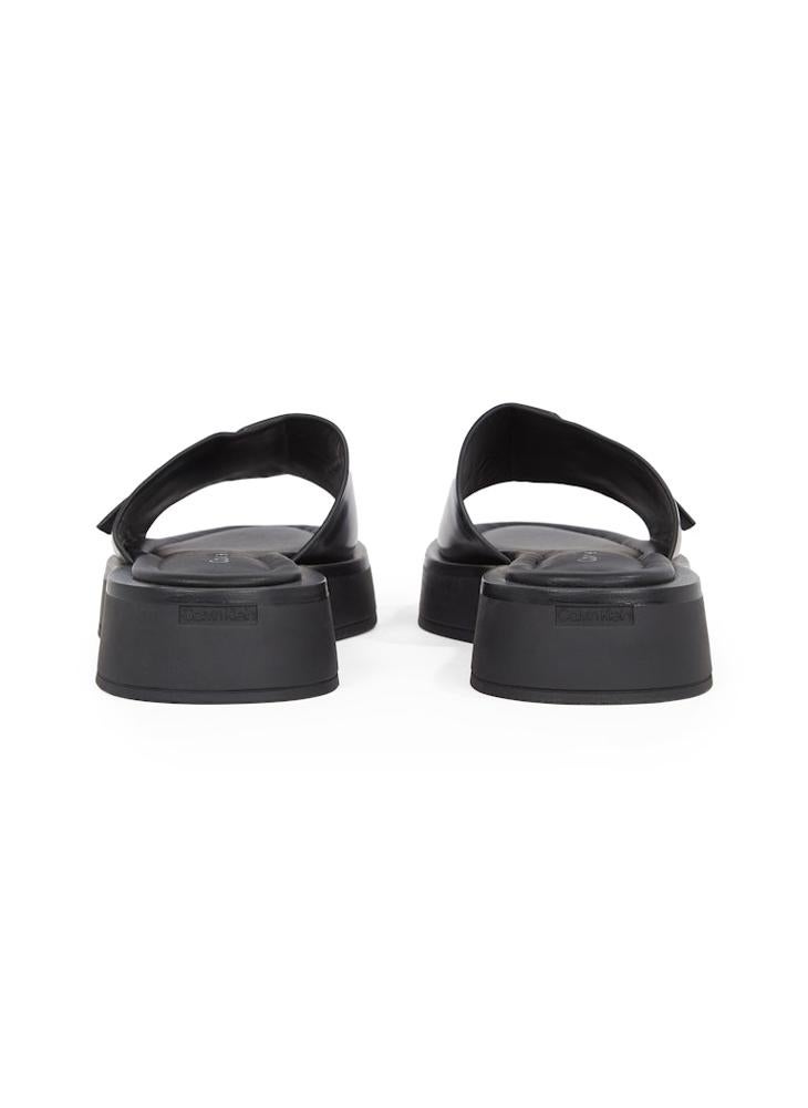 Causal Flat Sandals