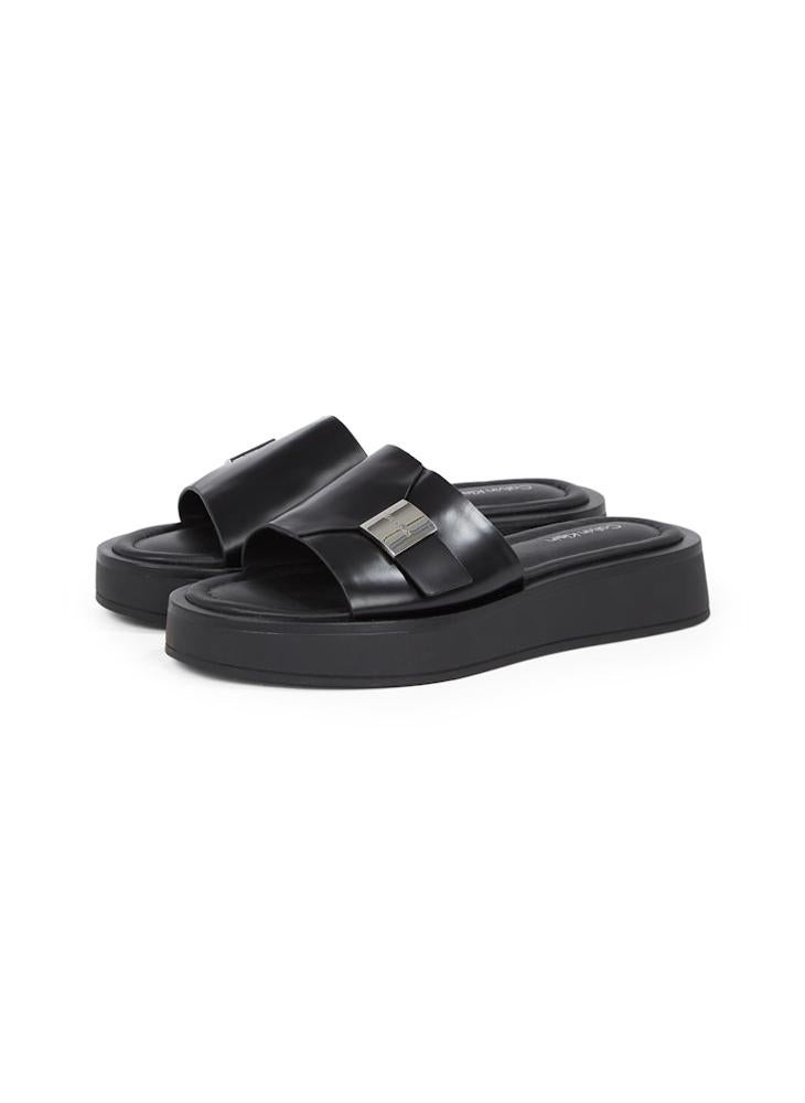 Causal Flat Sandals