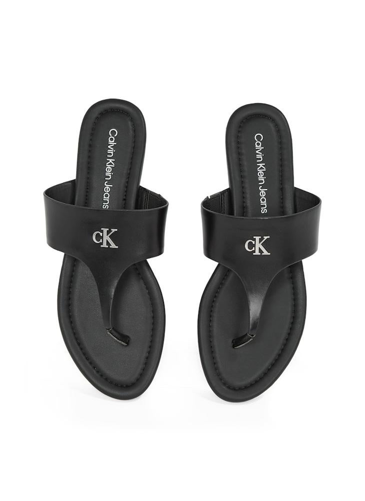 Causal Flat Sandals