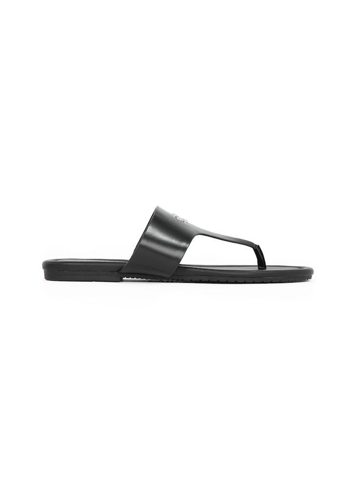 Causal Flat Sandals