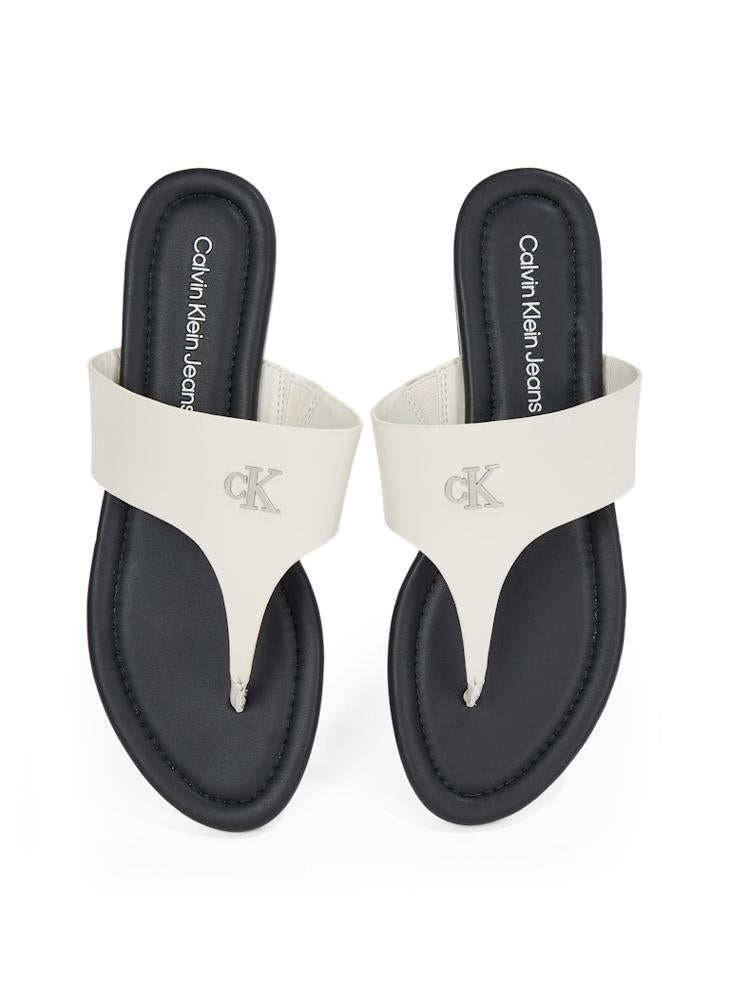 Causal Flat Sandals