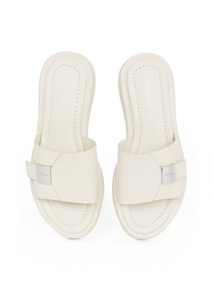 Causal Flat Sandals