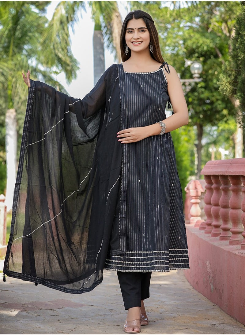 Black Sleeveless Cotton Kurta Pant Set with Dupatta