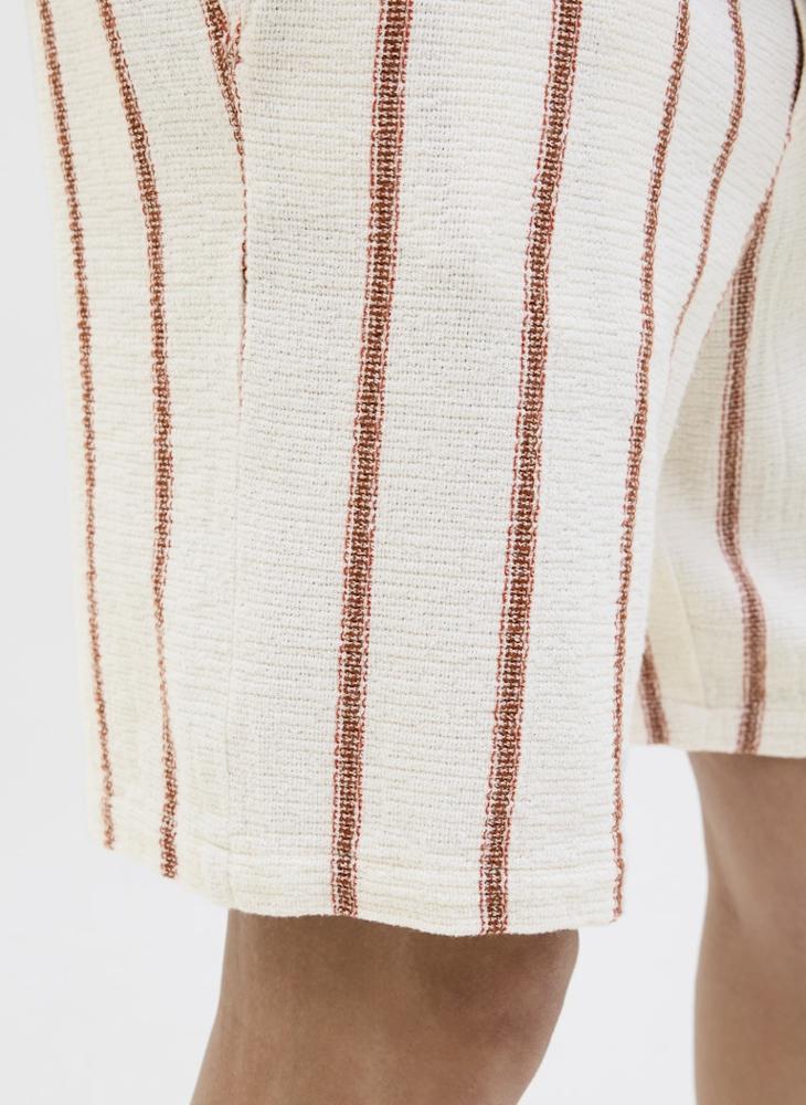 Casual Coba Stripe Short