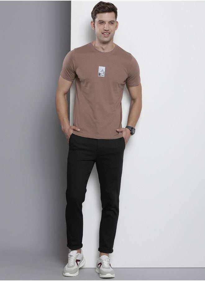 Men Slim Fit Solid Mid-Rise Stretchable Chinos