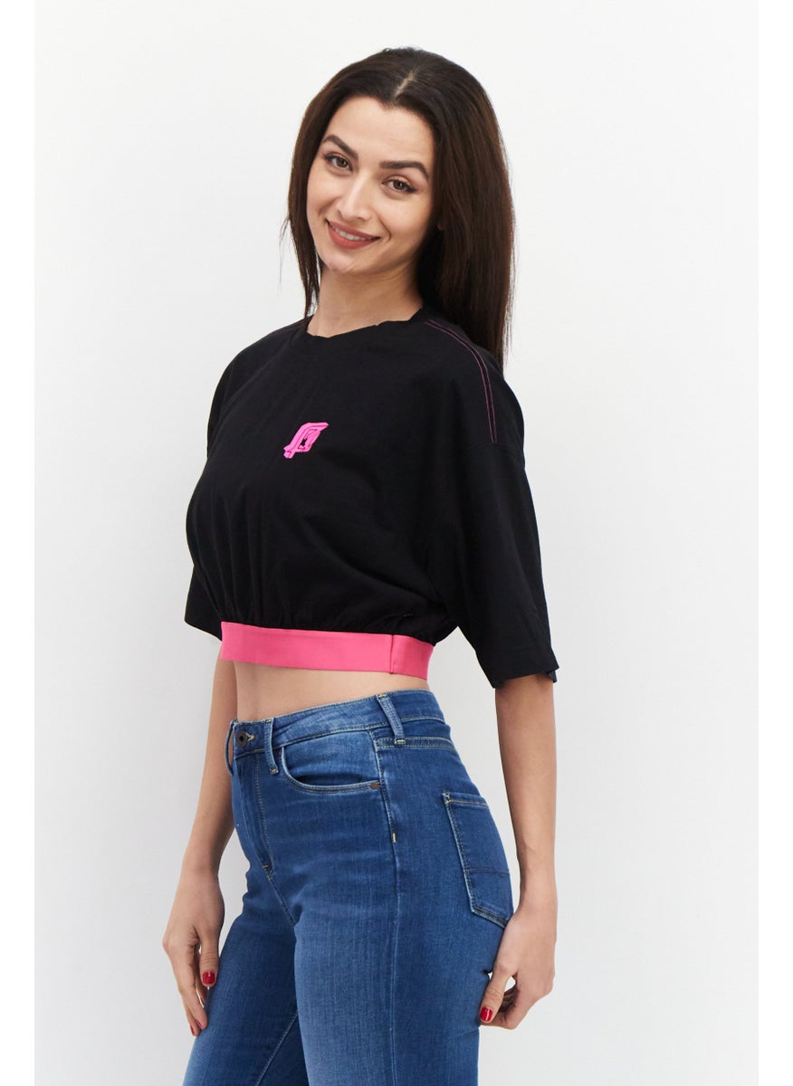 Women Round Neck Short Sleeve Graphic Printed T-Shirt, Black