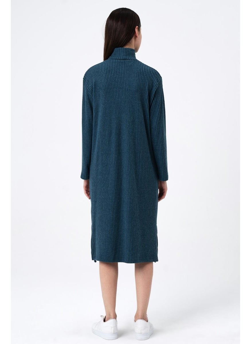 Wide Cut Corduroy Dress (B21-500)
