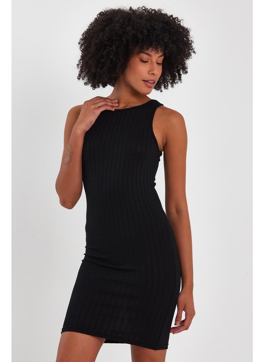 Strappy Pencil Dress (B23-00122)