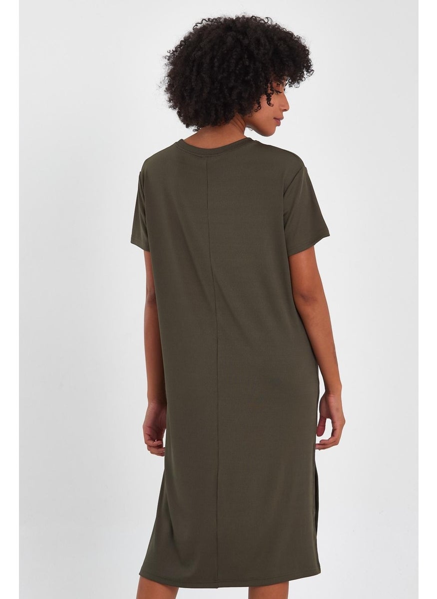 Slit Basic Dress (B23-00115)