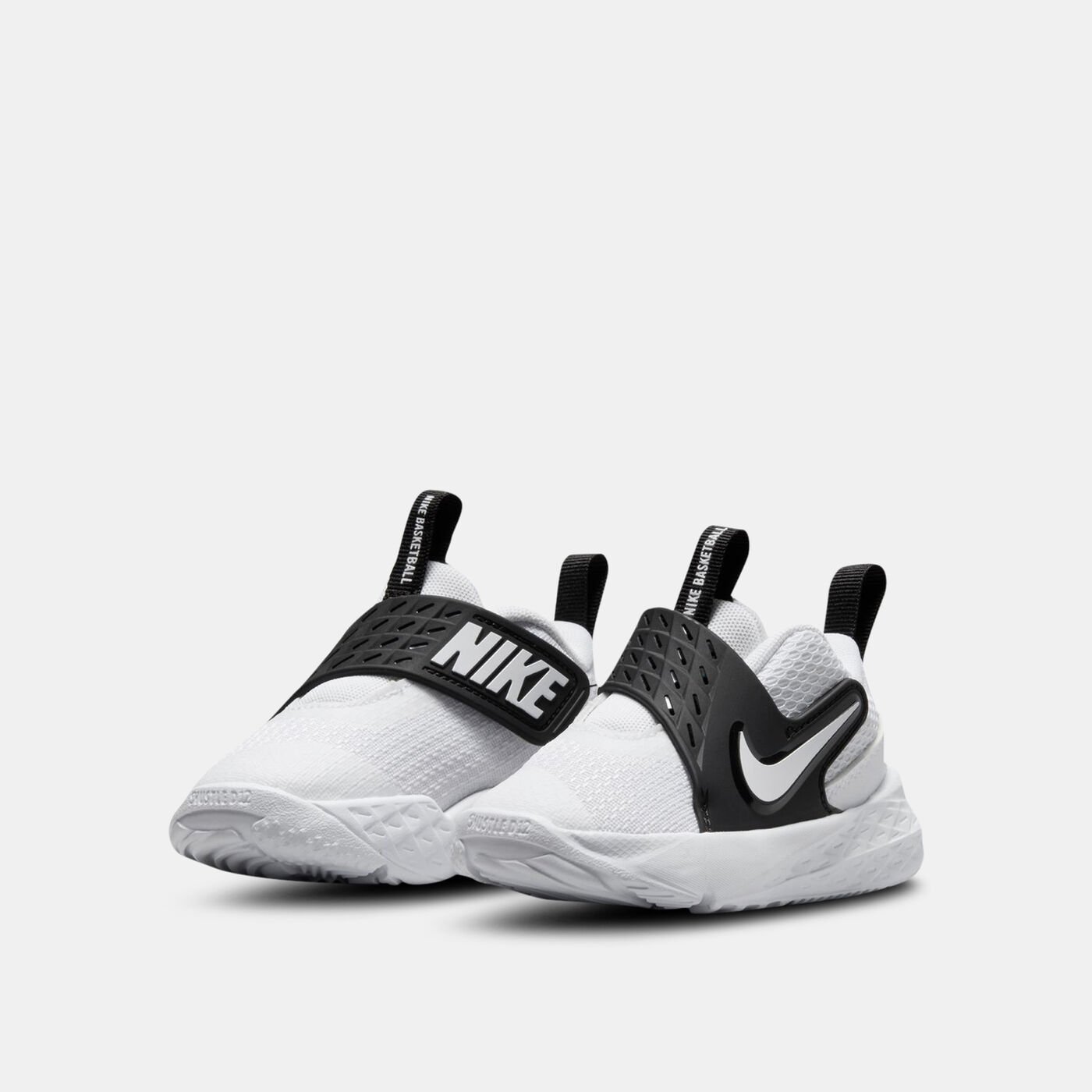 Kids' Team Hustle D 12 Basketball Shoes