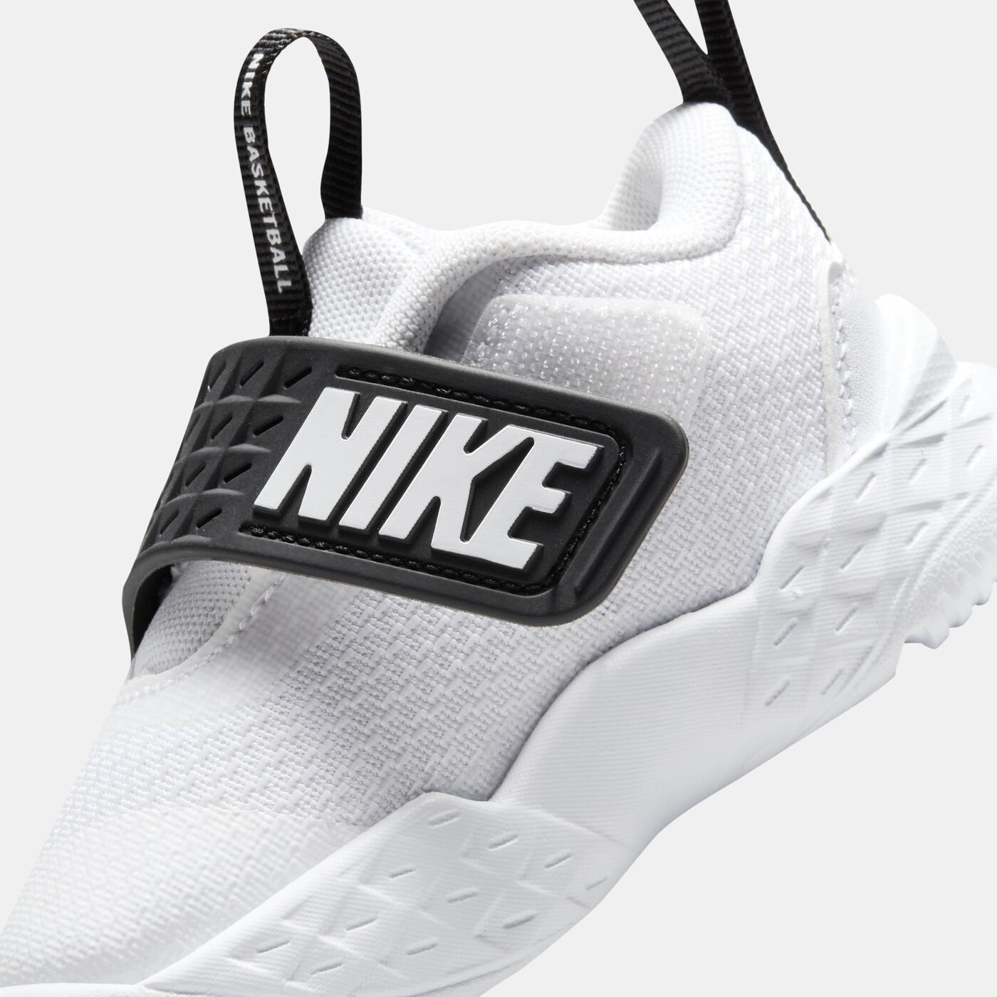 Kids' Team Hustle D 12 Basketball Shoes