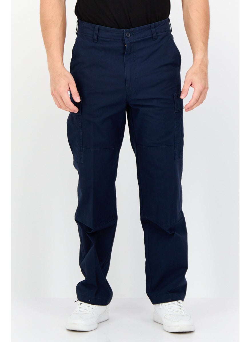 Men Relaxed Fit Solid Cargo Pants, Dark Navy