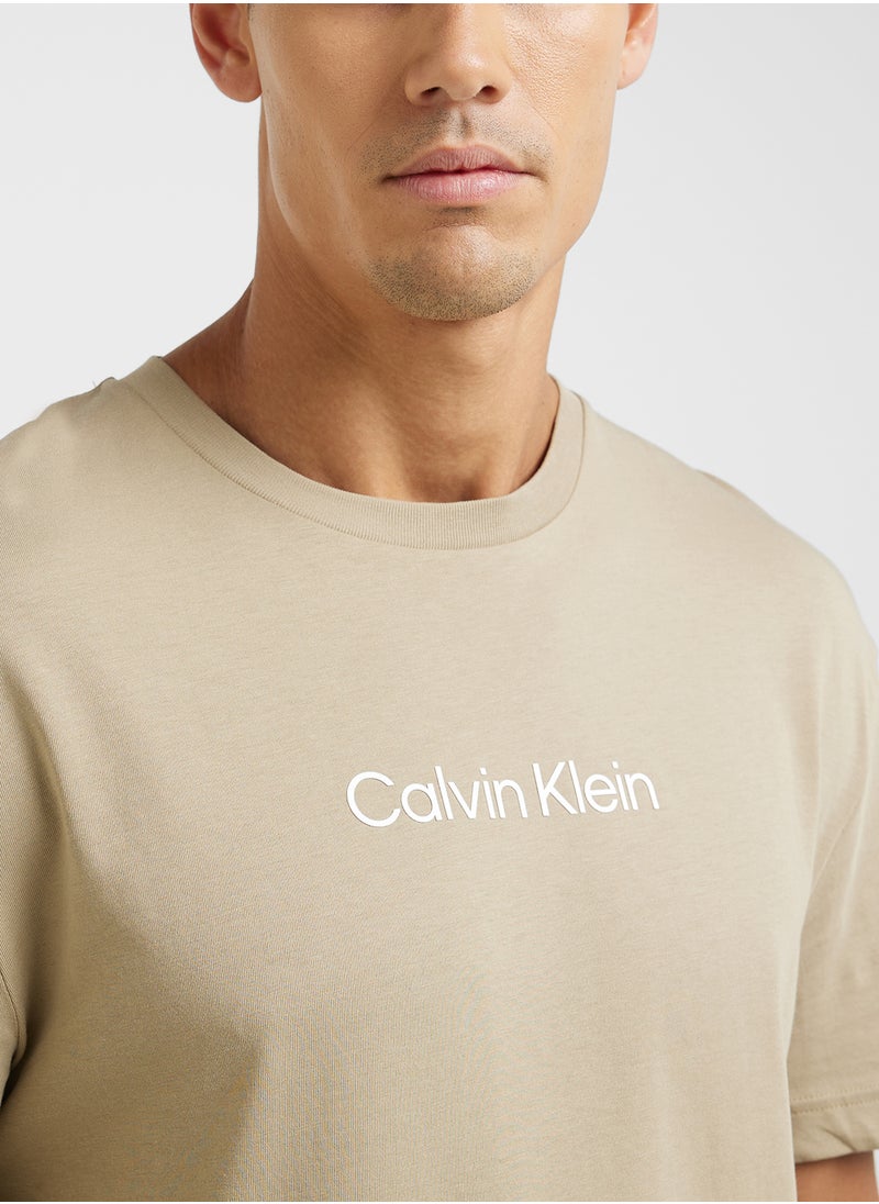 Hero Logo Comfort T-Shirt