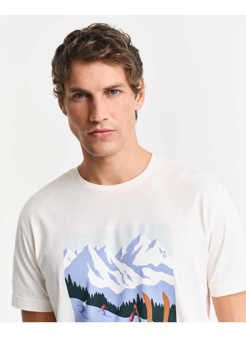 SEASONAL GRAPHIC T-SHIRT
