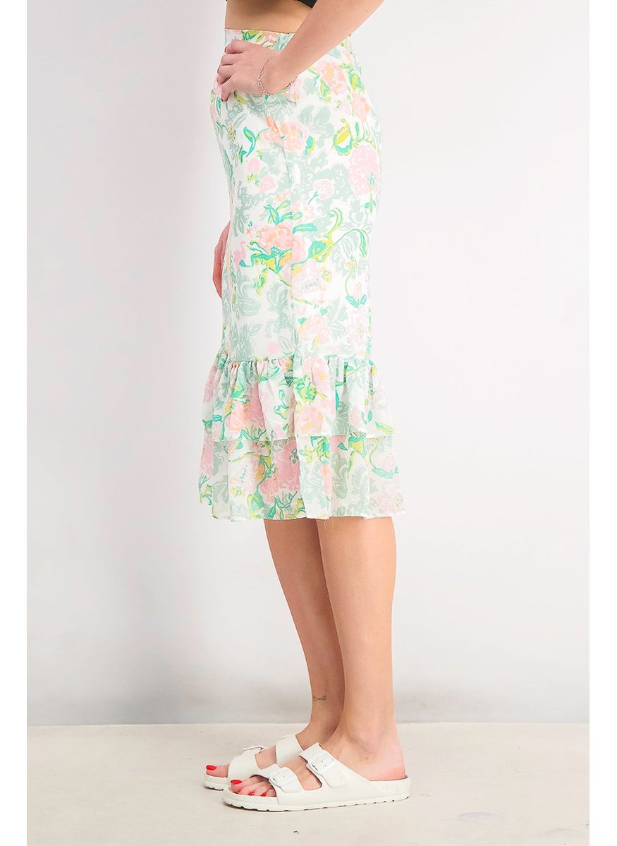Women Regular Fit Pull,On Floral Print Skirt, White and Green
