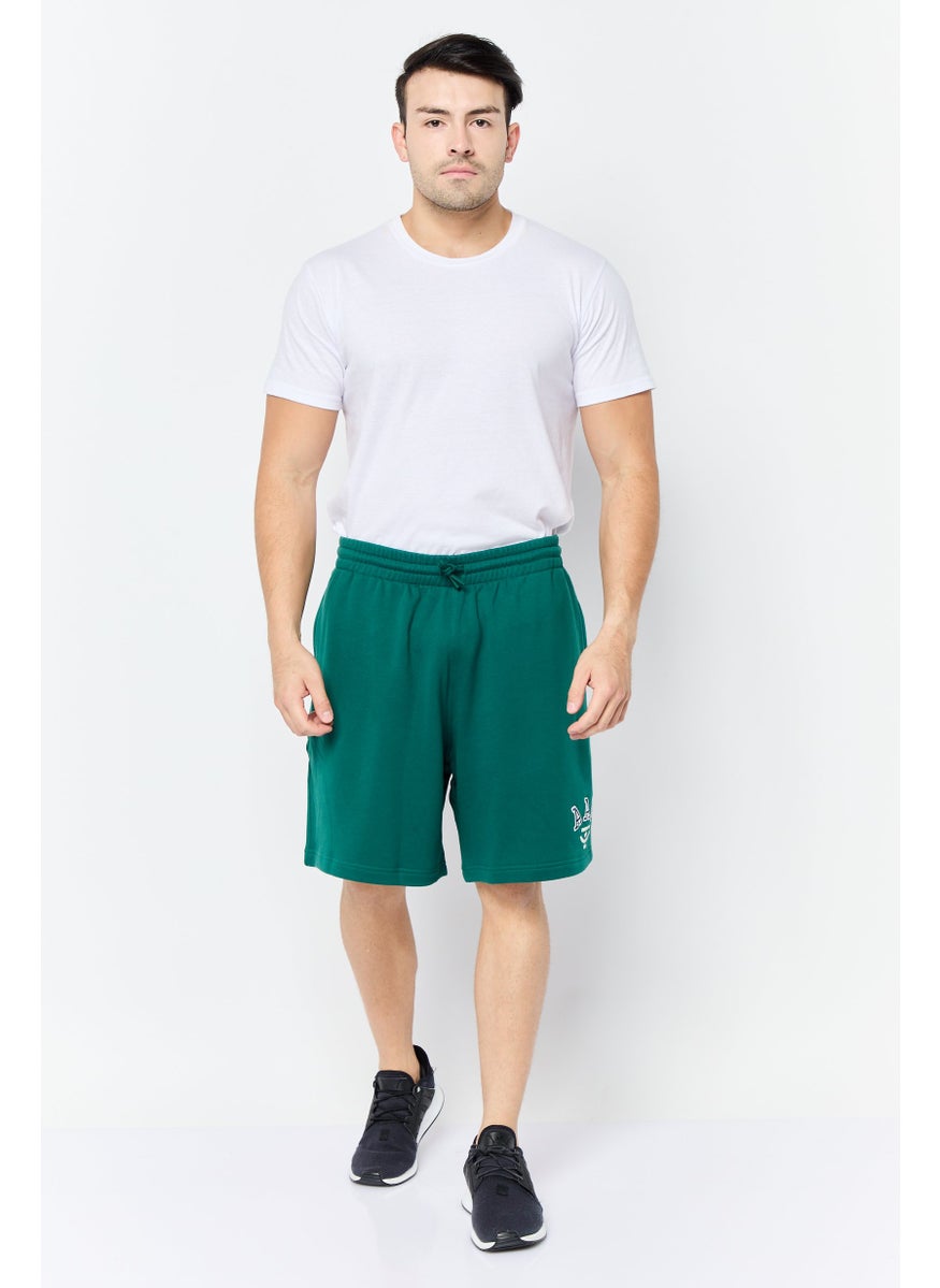 Men Sportswear Fit Outdoor Shorts, Green
