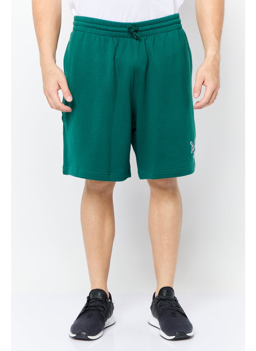 Men Sportswear Fit Outdoor Shorts, Green